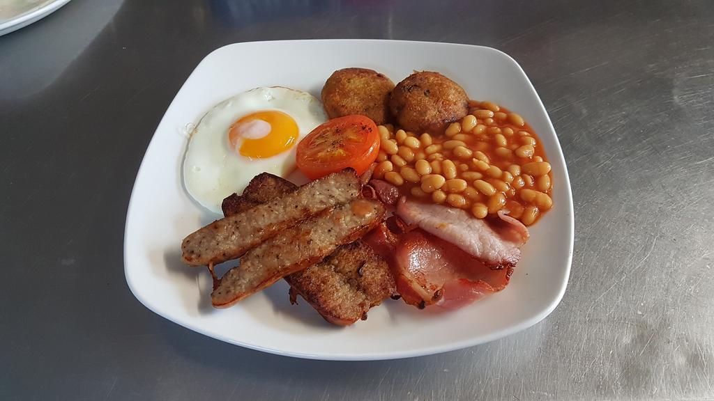 New Gurkha Inn Brecon Luaran gambar